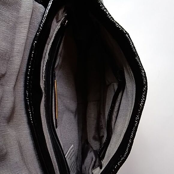 VINTA ELLIOTT LUCCA LEATHER WOMEN'S BAG - Picture 5 of 12